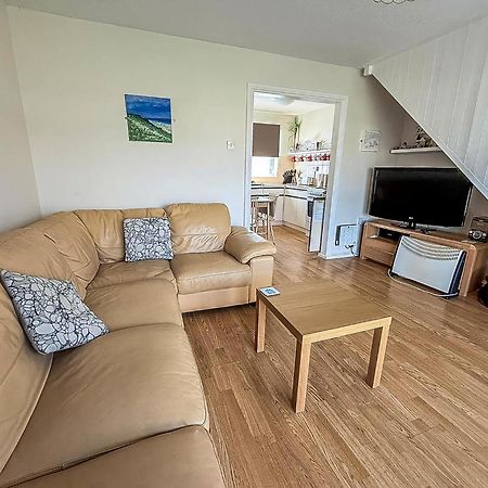 Great 3 Bedroom Chalet To Hire With In Hemsby, Great Seaside Break! Ref 18194B Экстерьер фото
