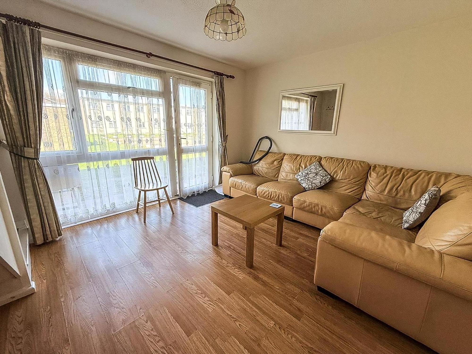 Great 3 Bedroom Chalet To Hire With In Hemsby, Great Seaside Break! Ref 18194B Экстерьер фото